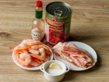 Морепродукты с соусом табаско
