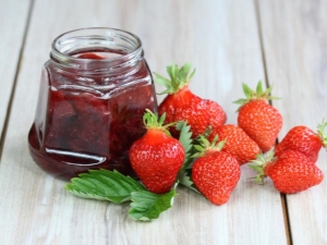 Рецепты приготовления варенья из клубники