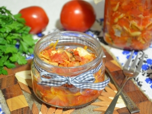 Как приготовить салат со скумбрией на зиму?