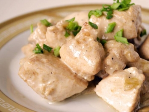 Свойства и калорийность тушеной куриной грудки