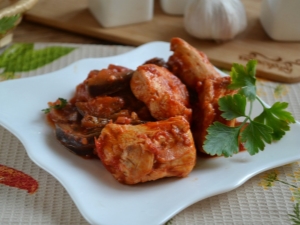 Чахохбили из курицы на сковороде: пошаговые рецепты