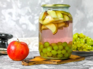 Компот из винограда и яблок на зиму: популярные рецепты