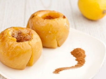 Яблоки с корицей и медом