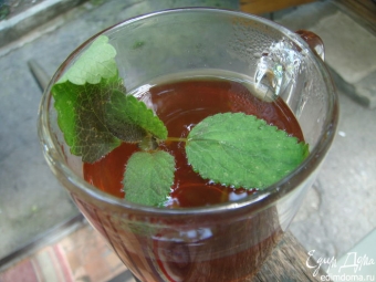 Чай с мелиссой и лимоном для женщин