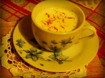 Шафран с молоком