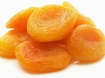 Компот сварить из изюма. kak pravilno svarit kompot iz izyuma. Компот сварить из изюма фото. Компот сварить из изюма-kak pravilno svarit kompot iz izyuma. картинка Компот сварить из изюма. картинка kak pravilno svarit kompot iz izyuma. Компот из изюма – напиток, рекомендованный для дополнения детского питания. У такого компота приятный сладкий вкус, что обязательно понравится ребенку, но что еще более важно – в нем содержится большое количество полезных веществ. При этом в напиток при варке можно не добавлять сахар, что является дополнительным плюсом. Приготовить компот из изюма получается очень быстро, так как основной компонент можно приобрести в любое время и в любом магазине. Главное помнить: ягоды перед варкой необходимо тщательно промывать.
