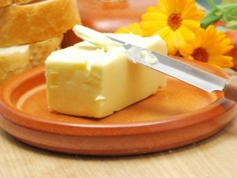 Лимонный курд рецепт джейми. kak prigotovit limonnyj kurd 6. Лимонный курд рецепт джейми фото. Лимонный курд рецепт джейми-kak prigotovit limonnyj kurd 6. картинка Лимонный курд рецепт джейми. картинка kak prigotovit limonnyj kurd 6. Лимонный курд — это своего рода заварной крем на лимонном соке который можно использовать с тостами, блинчиками, булочками, печеньем. Лимонный курд подают как самостоятельный десерт или используют в качестве начинки для пирогов, пирожных, тартов или песочных тарталеток. Крем получается довольно плотный, а постояв немного в холодильнике, лимонный курд набирает хорошую структуру. Кроме того, приготовленный по рецепту Джейми Оливера лимонный курд имеет яркий цвет и очень аппетитный вид.