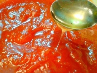 Повидло из персиков рецепт. kak prigotovit povidlo iz persikov 12. Повидло из персиков рецепт фото. Повидло из персиков рецепт-kak prigotovit povidlo iz persikov 12. картинка Повидло из персиков рецепт. картинка kak prigotovit povidlo iz persikov 12. Лето – это пора жаркого солнца, ярких красок, неповторимых ароматов и, конечно же, сочных взрывных вкусов. В эту пору наш стол изобилует всевозможными бесподобными фруктами, но как сохранить это неповторимое ощущение до следующего сезона? Как не расставаться с любимым фруктом круглый год? Особенно тяжело приходится любителям персиков, ведь этот фрукт невозможно сохранить в свежем виде, а продаваемые в период межсезонья плоды безвкусны и баснословно дороги. На выручку в такой ситуации придет всем известное консервирование.