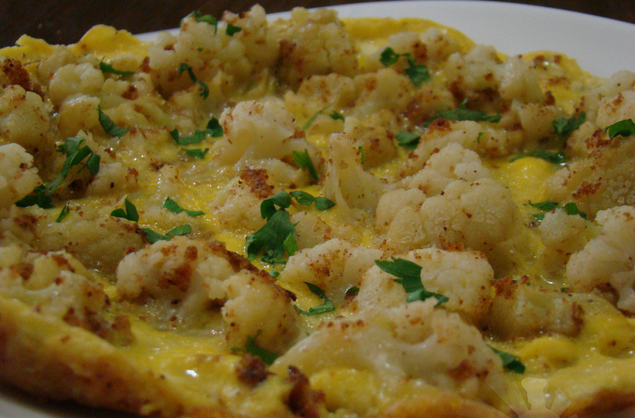 Омлет с цветной капустой и овощами