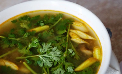 Том Ям Кхе Кай – сваренный из куриного филе