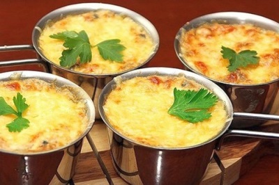 Жульен с шампиньонами