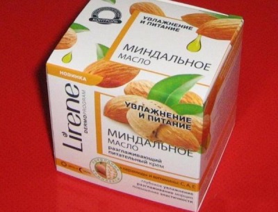Многие косметические средства насыщают миндальным маслом