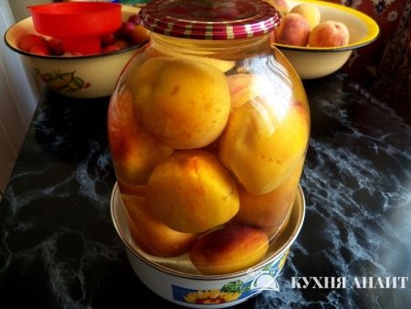 Персик с ежевикой компот. gotovim kompot iz persikov na zimu bez sterilizacii 19. Персик с ежевикой компот фото. Персик с ежевикой компот-gotovim kompot iz persikov na zimu bez sterilizacii 19. картинка Персик с ежевикой компот. картинка gotovim kompot iz persikov na zimu bez sterilizacii 19. Ежевика – не самая популярная ягода для зимних заготовок, однако идеально подходит для приготовления вкусных и ароматных напитков. К ежевике можно добавлять различные фрукты и ягоды, а также мяту и пряности, и тогда компот приобретет яркие и необычные вкусовые оттенки.