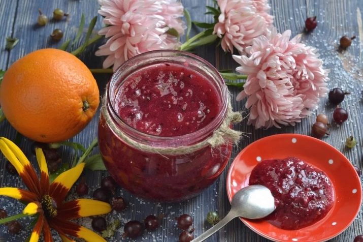 Крыжовниковое варенье через мясорубку. recepty varenya iz protertogo cherez myasorubku kryzhovnika 21. Крыжовниковое варенье через мясорубку фото. Крыжовниковое варенье через мясорубку-recepty varenya iz protertogo cherez myasorubku kryzhovnika 21. картинка Крыжовниковое варенье через мясорубку. картинка recepty varenya iz protertogo cherez myasorubku kryzhovnika 21. Изумрудное или рубиновое, сладкое и с кислинкой, полезное и ароматное… Все это можно сказать про варенье из крыжовника с апельсином. Его нужно обязательно приготовить на зиму, чтобы порадовать себя и удивить своих близких таким замечательным лакомством. Стоит напомнить, что крыжовник благоприятно влияет на пищеварительную систему, а апельсины укрепляют иммунитет. Еще думаете? Лучше сразу приступайте к готовке.